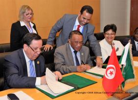 The Department of Economic Affairs and Tunisian Government officials sign the Host Agreement for the African Union Institute for Statistics in Africa (STATAFRIC) to be based in Tunis